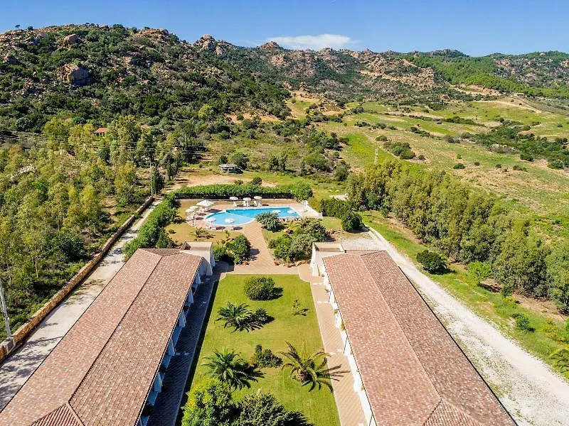 Hotel Biderrosa Cala Liberotto 3*,